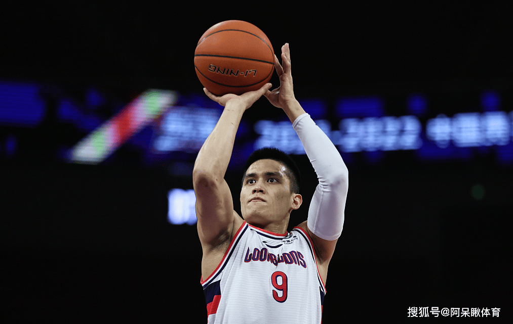 关于篮球领域新秀崭露头角,备受瞩目的信息 关于篮球领域新秀崭露头角,备受瞩目的信息