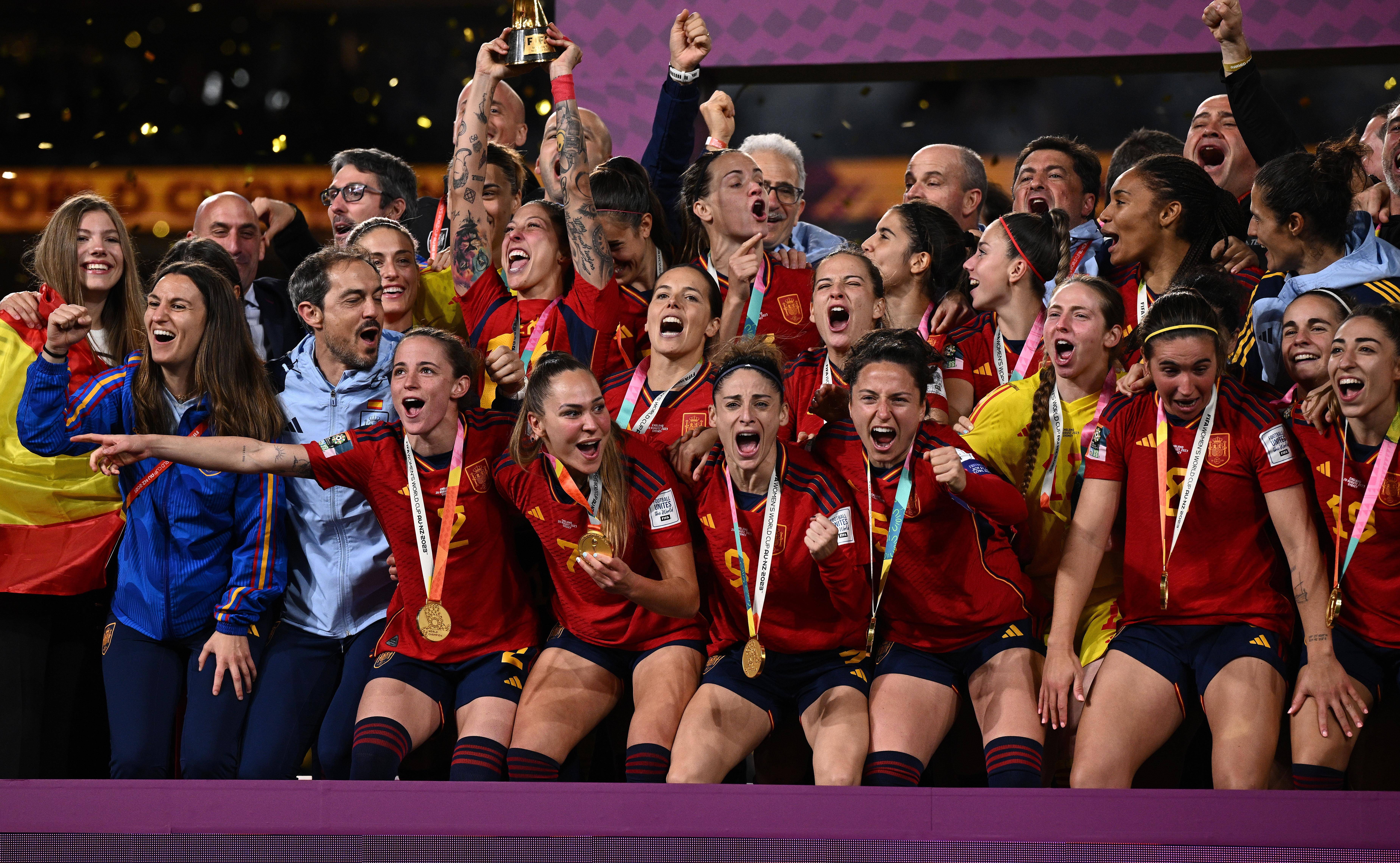 法国女足队员在本土比赛中获得佳绩 法国女足队员在本土比赛中获得佳绩