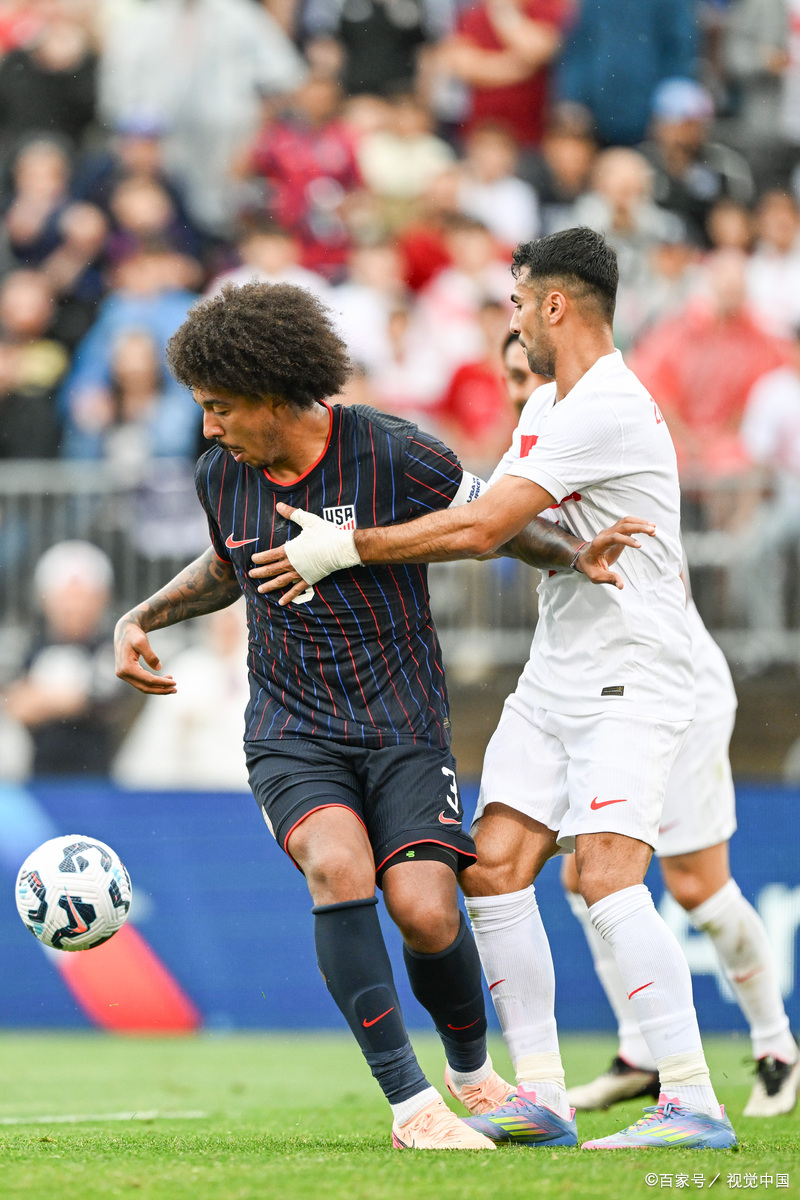 莱比锡红牛鏖战墨西哥，阿尔瓦雷斯统治全场的简单介绍