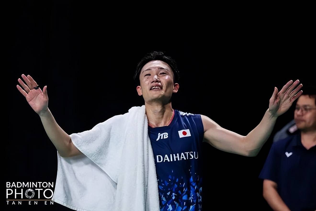 泰国队逆转马来西亚队，桃田贤斗点燃赛场