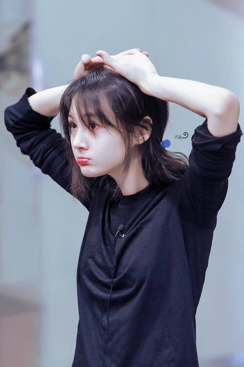 闪电突袭，神话降临，解析老鹰队如何以降维打击速胜年度焦点战