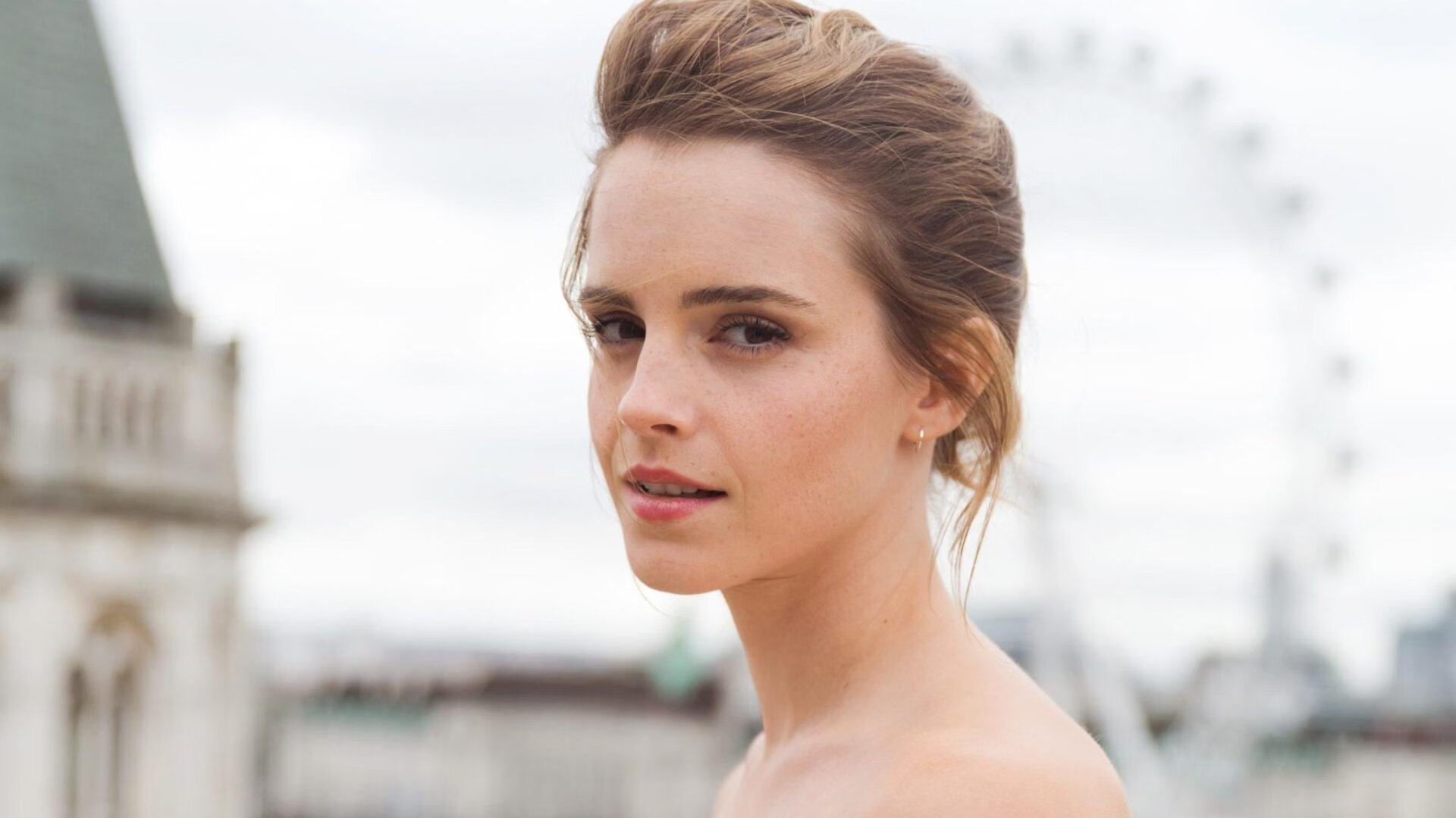 范戴克一锤定音助荷兰搅局，日本借势强势拿下西班牙晋级